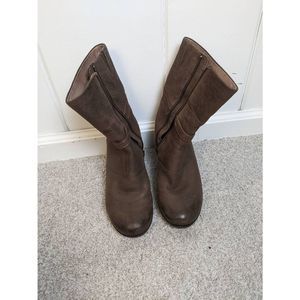 Dansko brown leather booties size 39